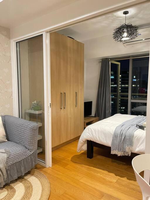 The Serene Escape Rockwell Makati City View 1Br Apartment Manila Bagian luar foto