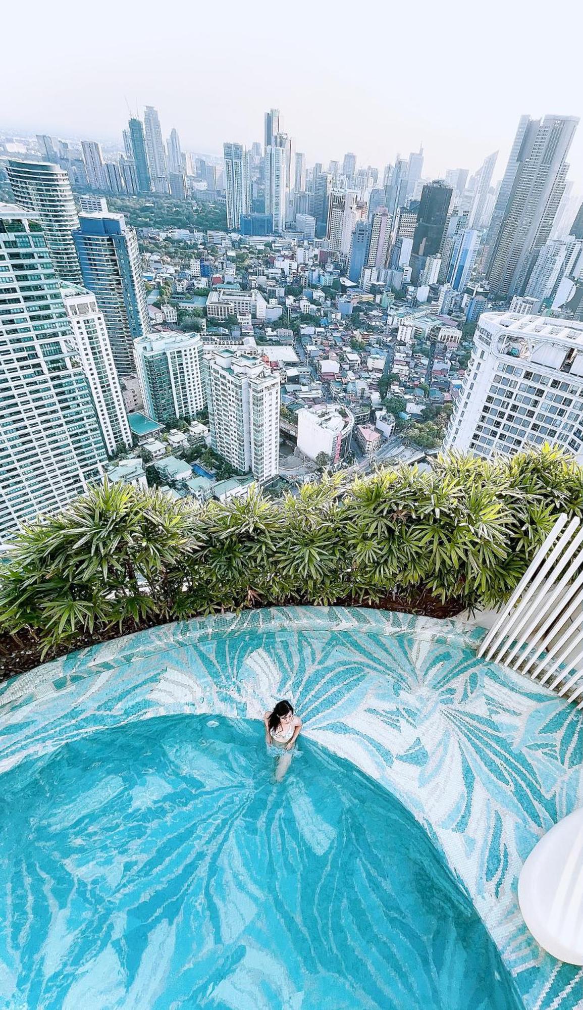 The Serene Escape Rockwell Makati City View 1Br Apartment Manila Bagian luar foto